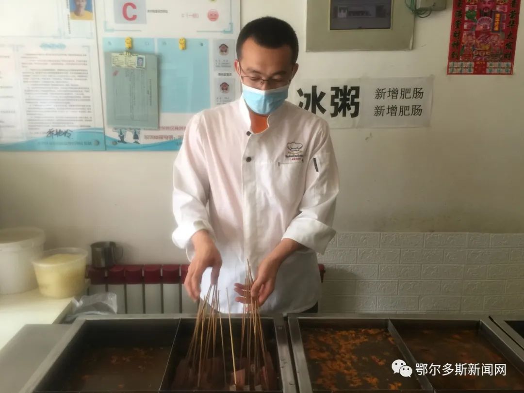 靠卖麻辣串起家！80后的他闯出了一片属于自己的天地