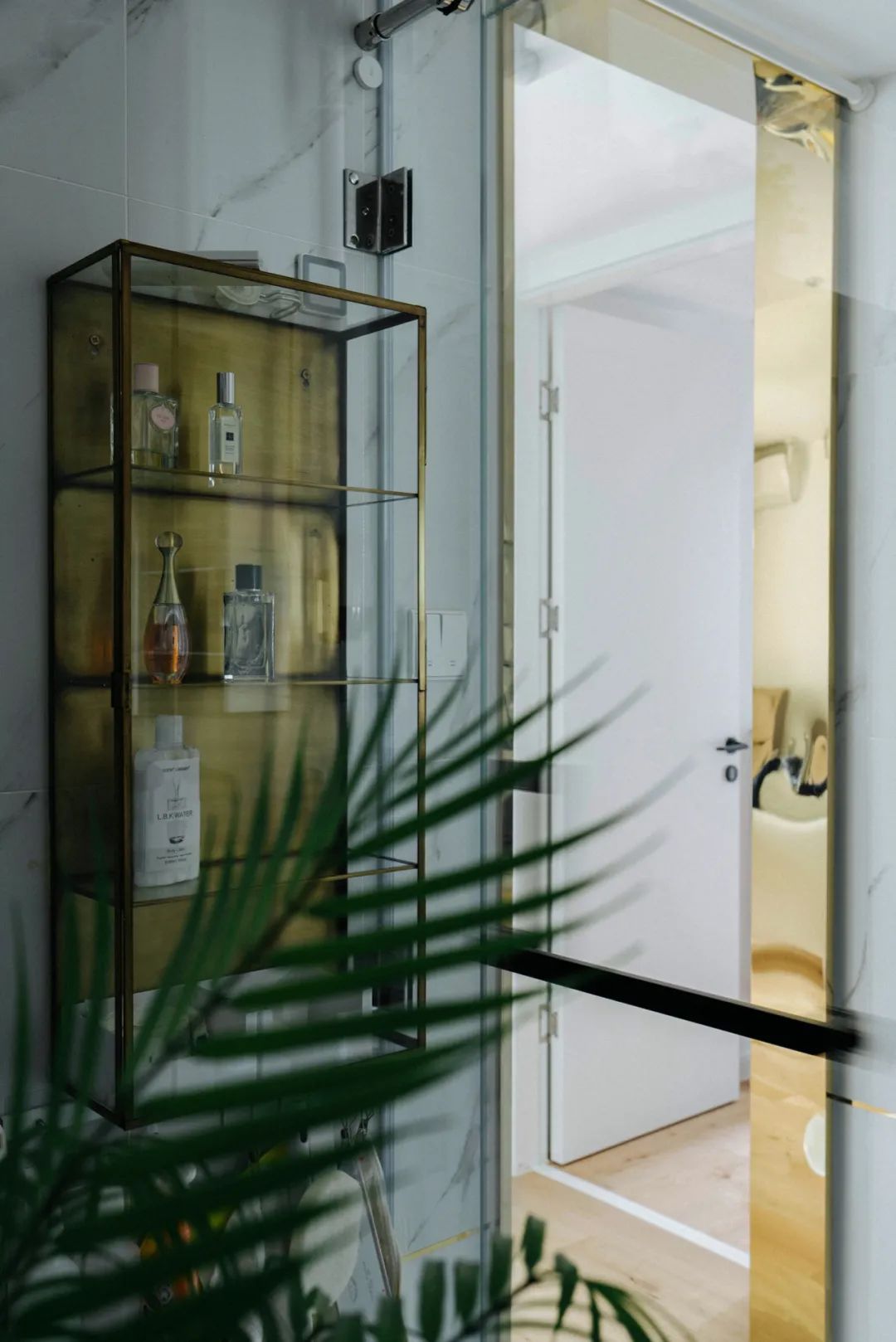 小家、乱家1秒变干净的方法被她找到了！都给老娘进柜