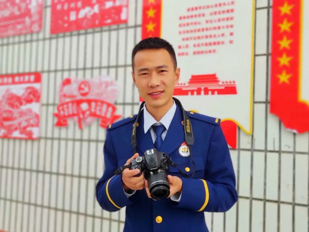 森林消防守护绿水青山,森林防火守护绿水青山绘画