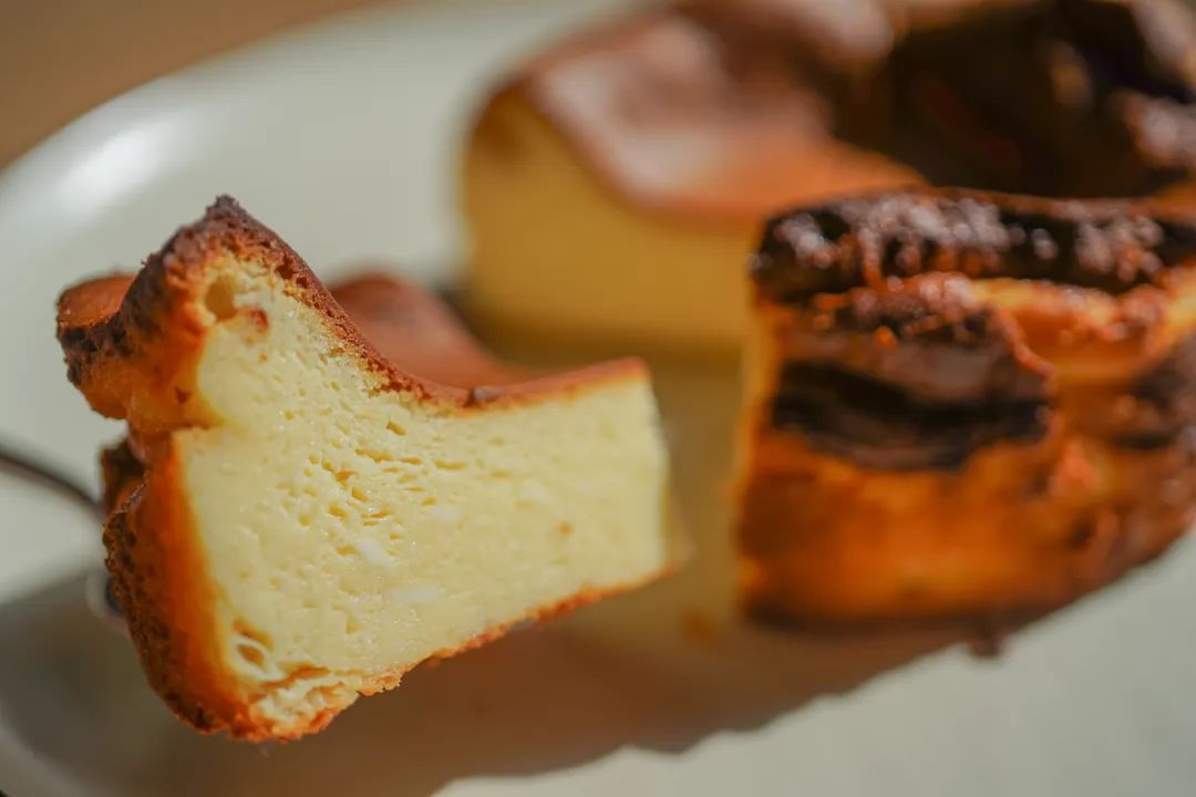 电饭锅芝士蛋糕最简单的做法,教你做现在超火的芝士蛋糕