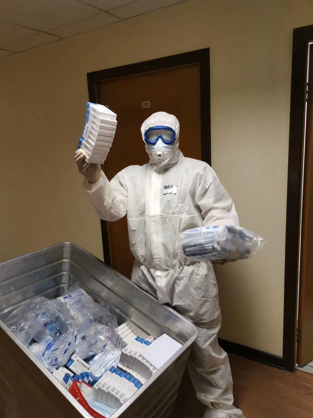 不想给国家添麻烦,不想给别人添麻烦但还是麻烦了