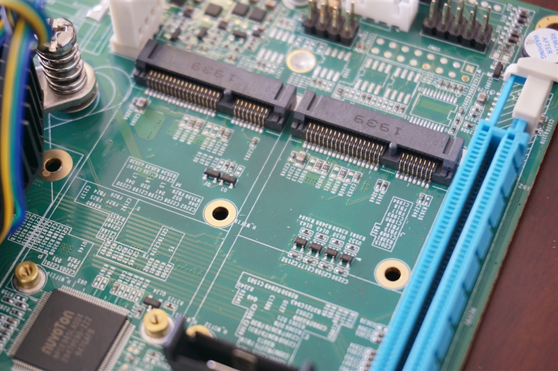 电脑国产兆芯kx-6740ma处理器,国产处理器kx-u6780a