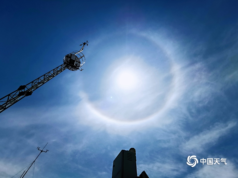 南方多省出现日晕奇观,多地现日晕奇观照片