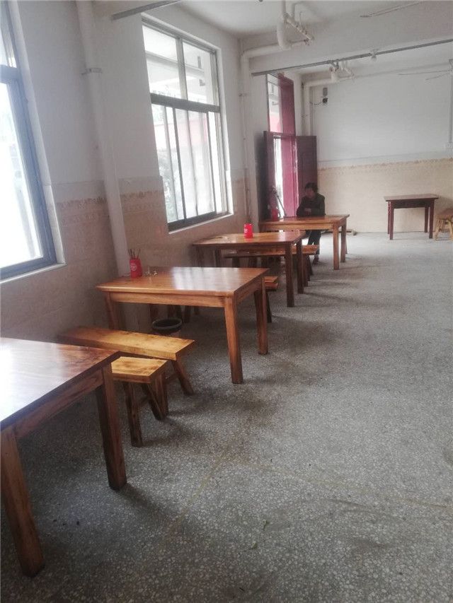 鍙楃伨缇や紬鍠滆縼鏂板眳,璐洶缇や紬鍠滆縼鏂板眳