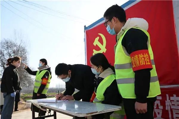 师大夜读丨“草鞋老师”吕清太：我扎根西部教书的四十年