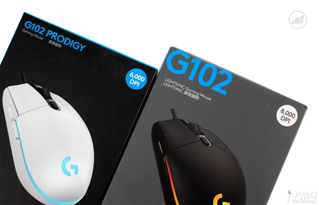 罗技g102鼠标哪个灯效好看,赛睿鼠标rval100和罗技g102