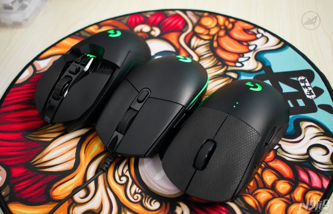 罗技g102鼠标哪个灯效好看,赛睿鼠标rval100和罗技g102