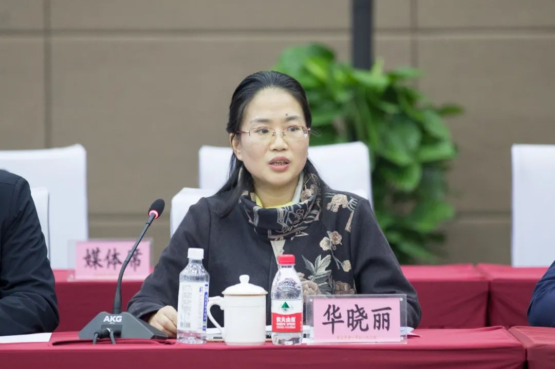 “云视察+云座谈”！9名代表委员与4800名网友在线见证重庆法院这场直播拍卖