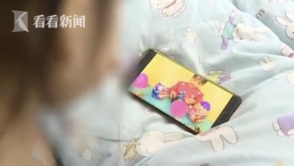 2岁女童医院检查早熟,2岁女童体下有臭味怎么回事