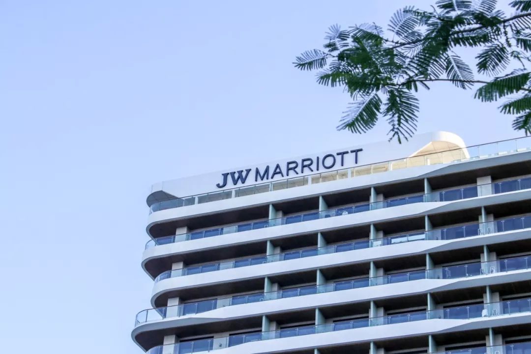 三亚最值得入住的五星级酒店,去三亚看海的最佳时间