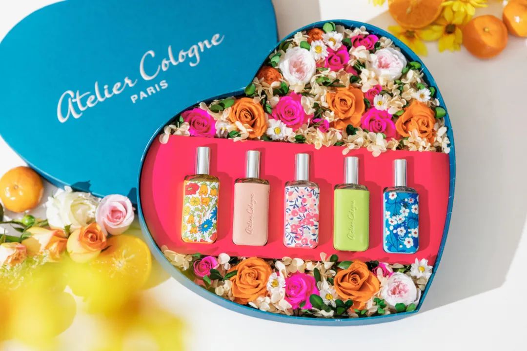 推广｜|长假还没来，我已经迫不及待穿上这条裙子了