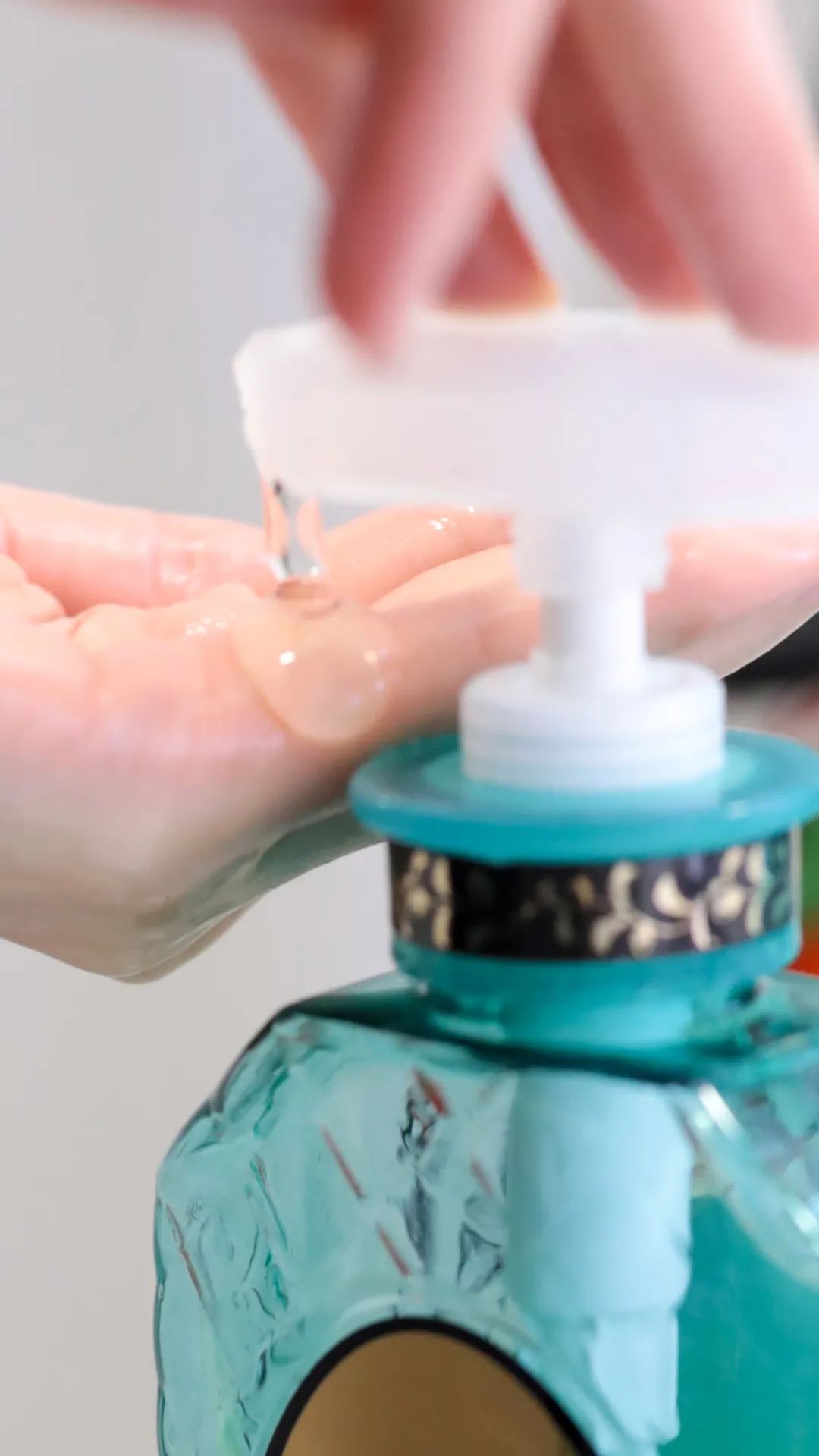 柔顺超滑洗发水,丝质顺滑洗发水特惠