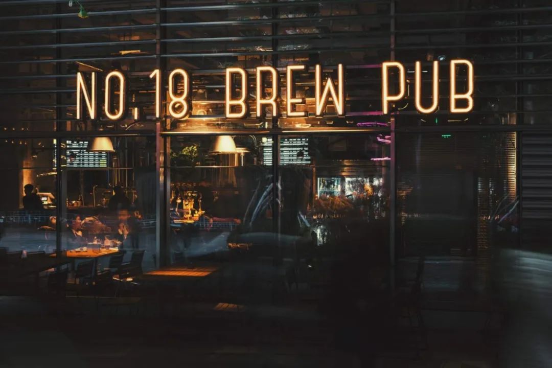 武汉酒吧发展,武汉现在酒吧开的有哪些