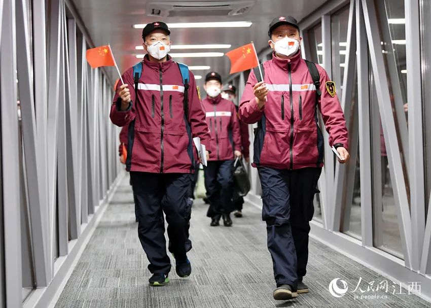 凯旋乌兹别克斯坦联合工作组,赴乌兹别克斯坦联合工作组回国