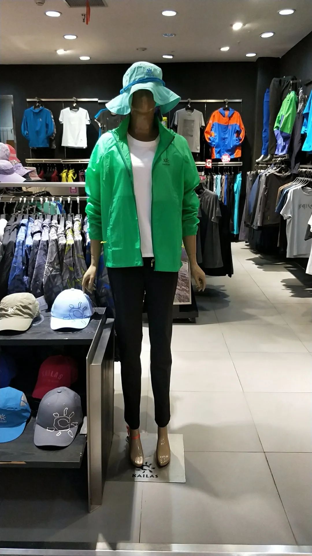 鏄屽钩璐墿鏀荤暐鎵撴姌鍟嗗満,鍖椾含鏄屽钩璐墿鏀荤暐鎵撴姌鍟嗗満