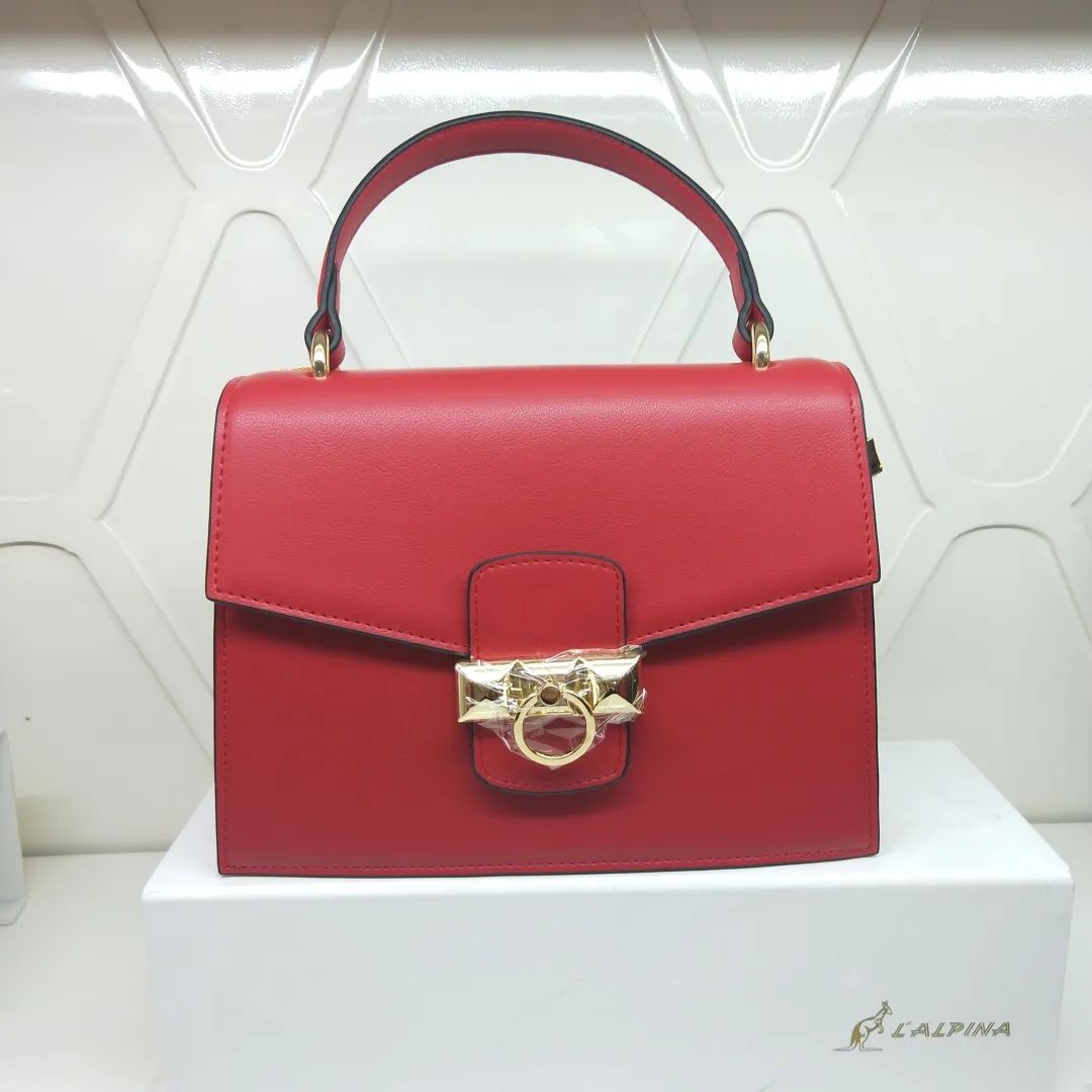 鏄屽钩璐墿鏀荤暐鎵撴姌鍟嗗満,鍖椾含鏄屽钩璐墿鏀荤暐鎵撴姌鍟嗗満