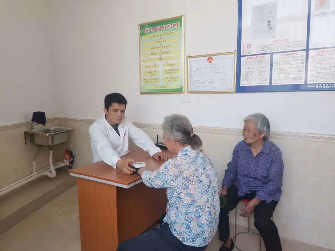 南宁市第十人民医院发展规划,良庆妇幼保健院项目开工仪式