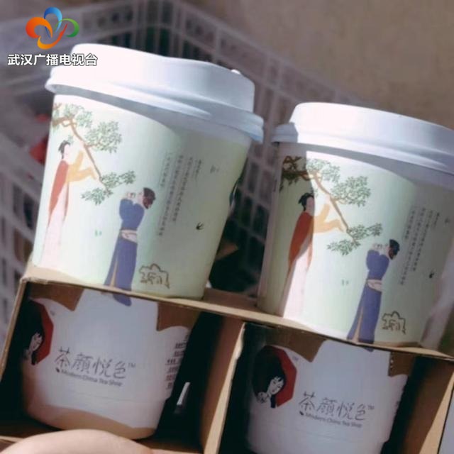 武汉朋友太热情，急得BOSS忙喊停：咔！请大家手下留情