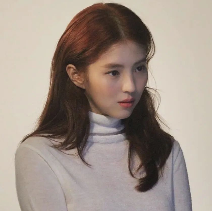 卧蚕和眼袋分不清有黑眼圈,已经分不清是卧蚕还是黑眼圈了