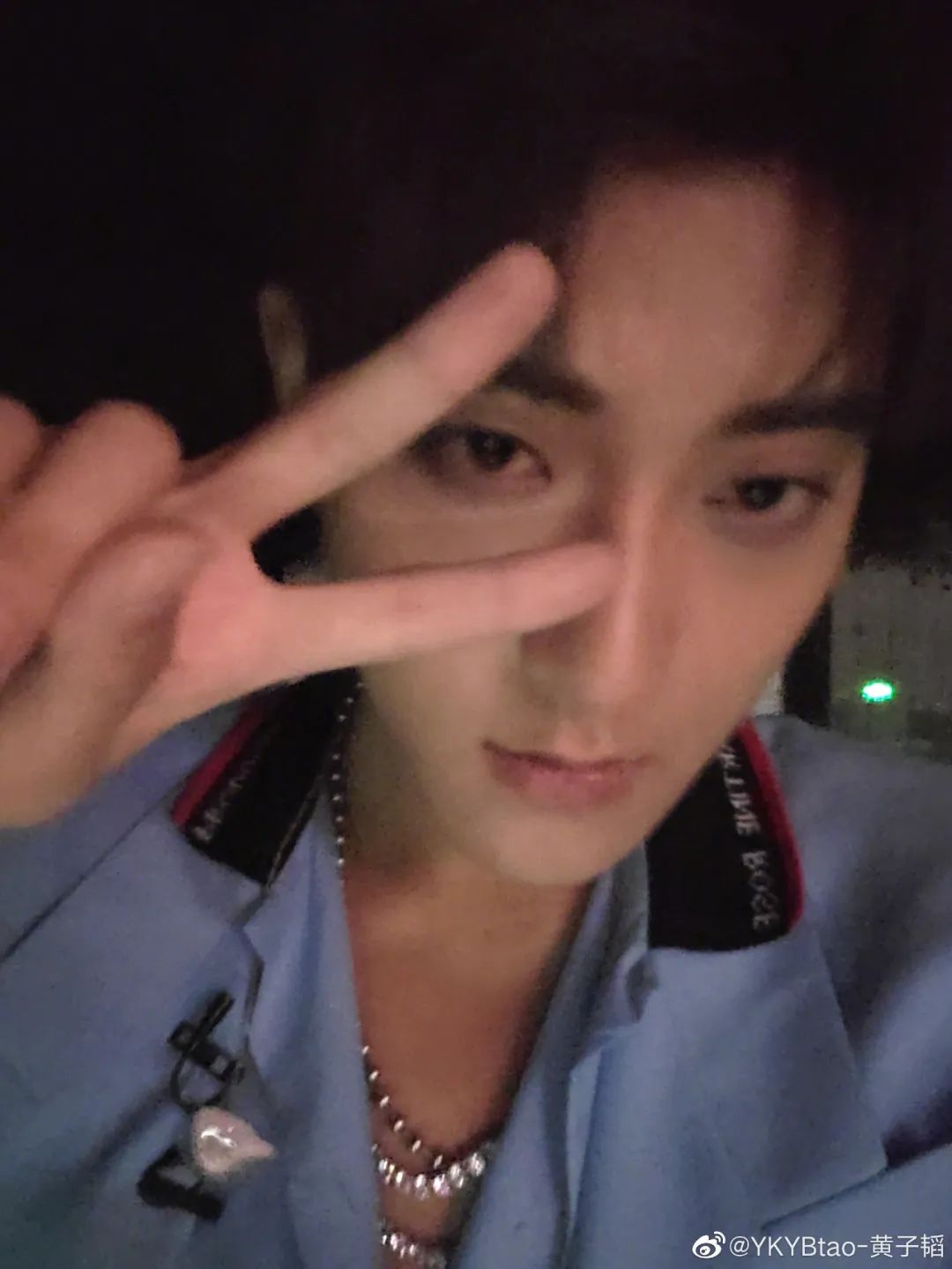 卧蚕和眼袋分不清有黑眼圈,已经分不清是卧蚕还是黑眼圈了