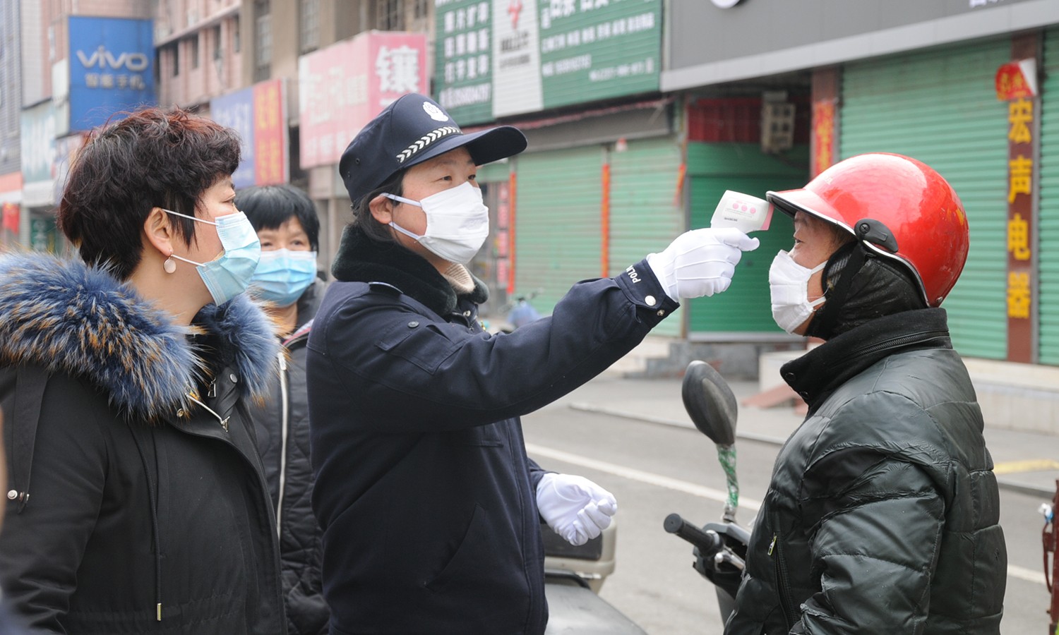 西峡县平安守护专项行动,公安提升群众安全感措施