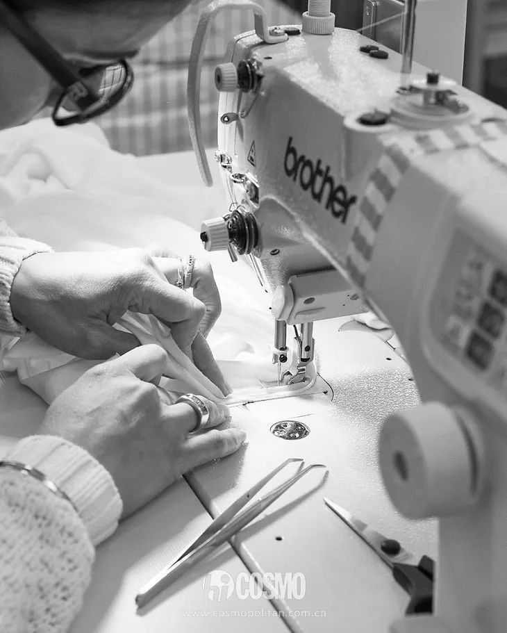 白Tee的“鄙视链”赤裸裸，1000的就比100好？