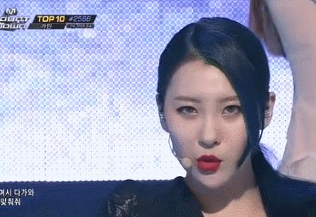 宣美出道时的视频,宣美入驻抖音账号