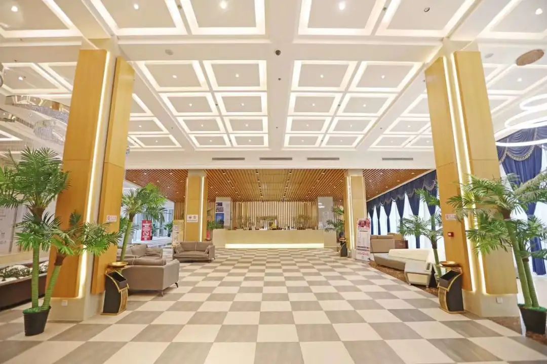 「温泉盛宴狂欢开启」只需28.1元！金水湾金水湾超大浴场两万平（单人洗浴+游泳），游玩旅行的快乐，内含洗浴，游泳，汗蒸，大屏观影