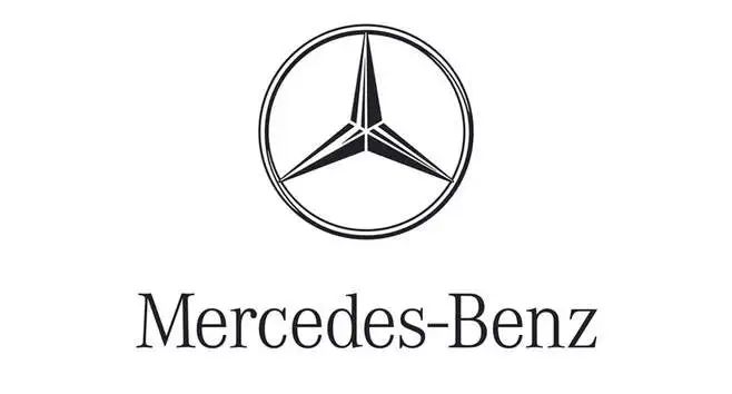 奔驰轮毂断裂,50万奔驰新车刚开一个月轮毂断裂