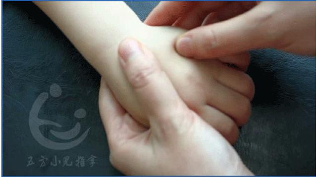 小儿口腔溃疡有特效药吗,小儿口腔溃疡能用康复新液吗