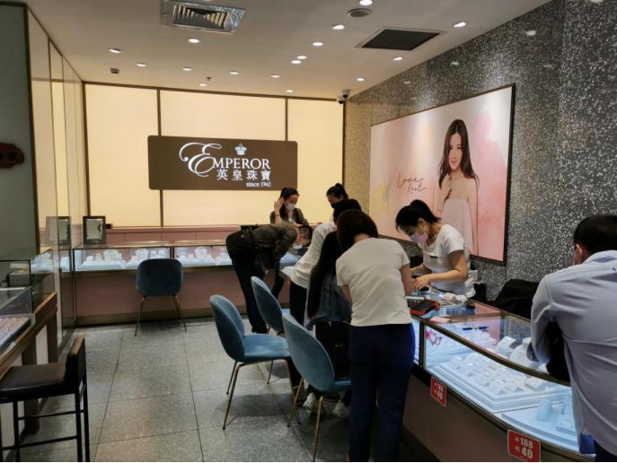 上海各大商场真实客流 (上海人气爆棚的十大商圈)