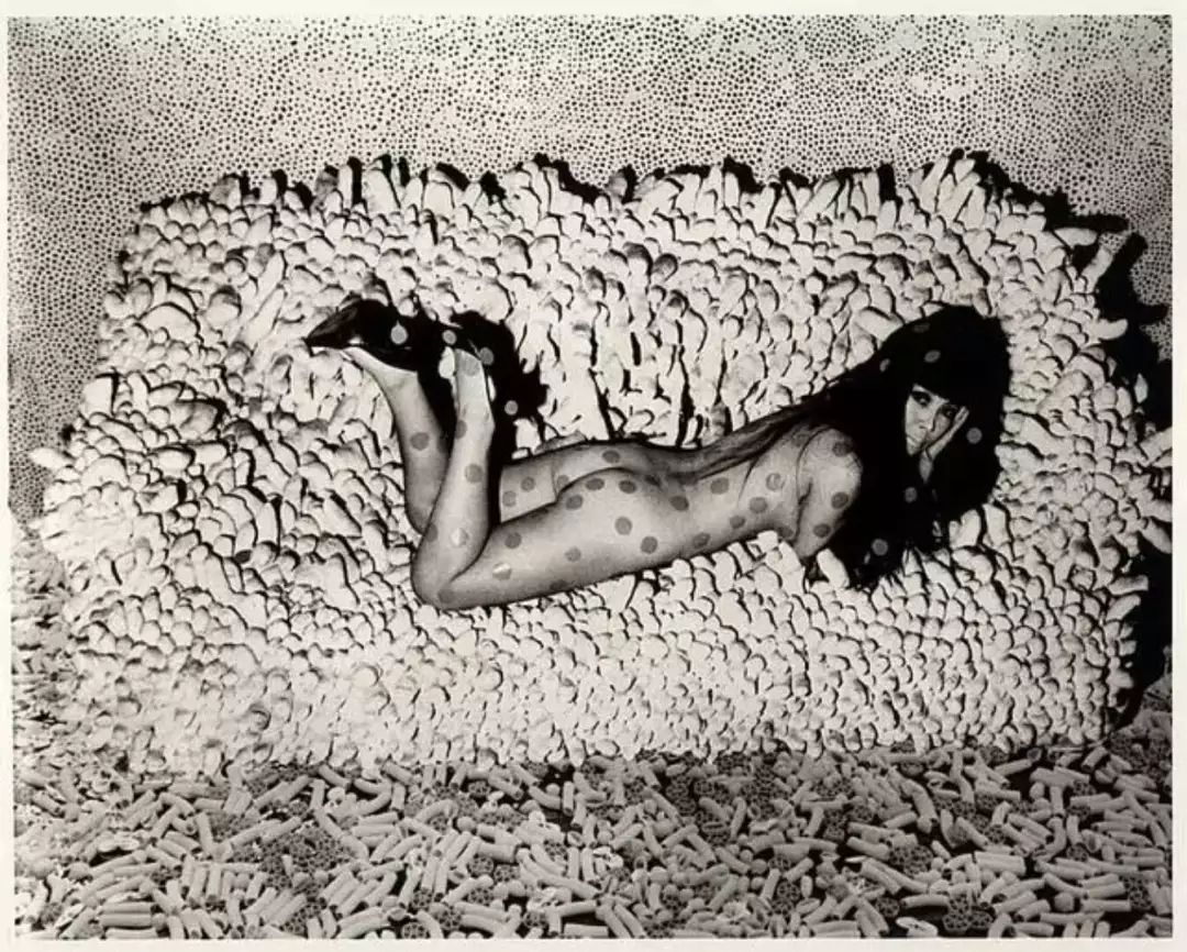 日本在世当代艺术家,日本当代艺术家太阳花