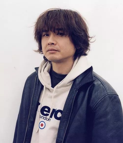 日本在世当代艺术家,日本当代艺术家太阳花