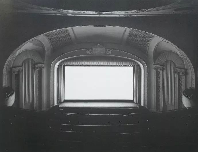 日本在世当代艺术家,日本当代艺术家太阳花