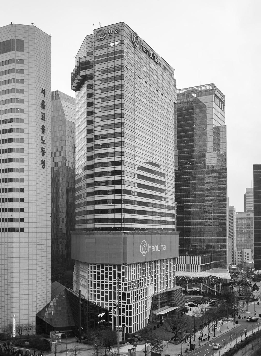 楼房外墙可以装太阳能板吗,外墙能安太阳能板吗