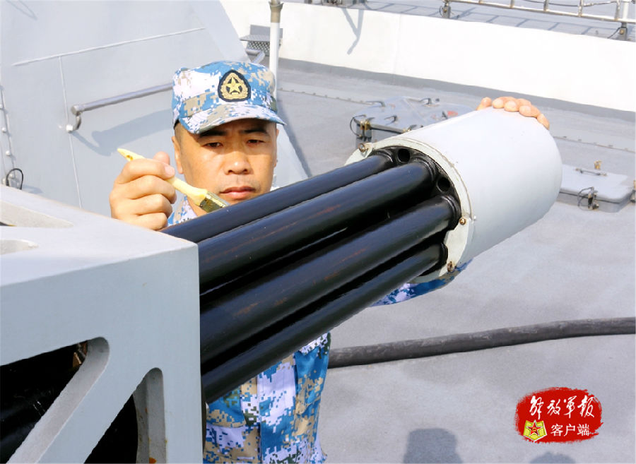 致我最亲爱的：对不起，我是舰艇兵，不能陪你过节了