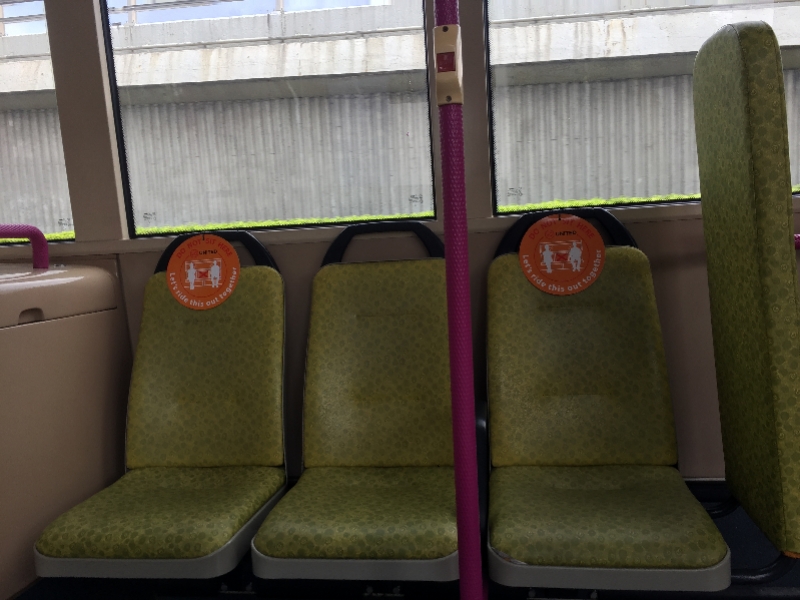 新加坡“断路器”期间,一对情侣约会当众亲热被举报罚600新币