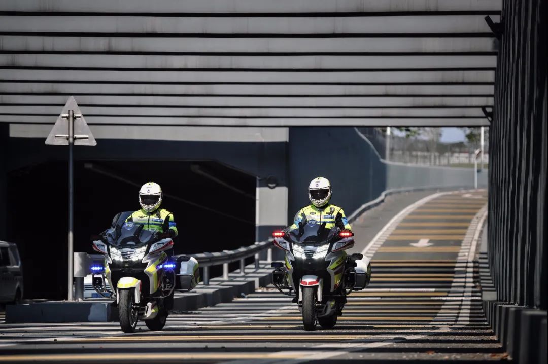 最新国产警用摩托车,中国最好的警用摩托车