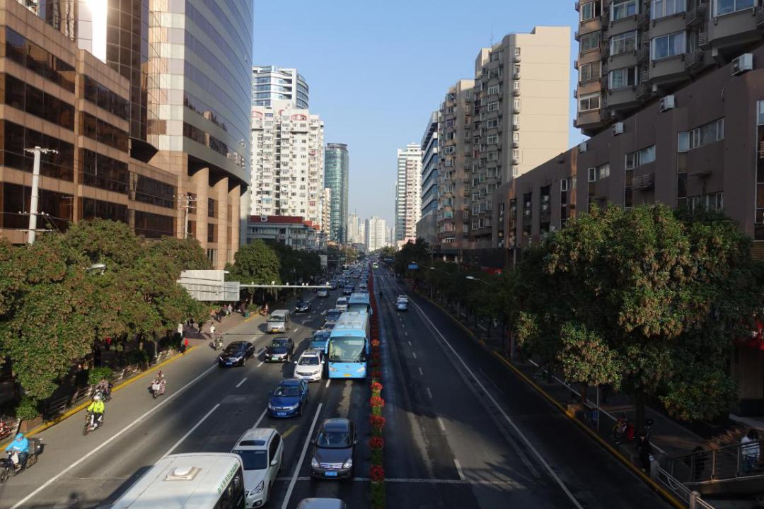 请比对!透过这些新老照片让你“穿越”长宁……