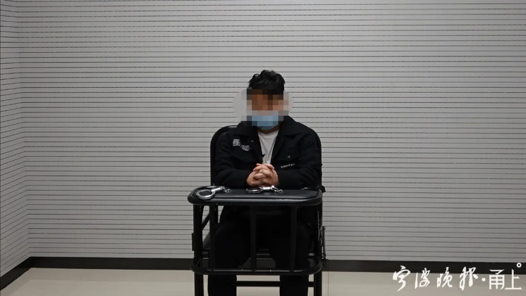 女子朋友圈扫码申领免费榴莲,女生免费领榴莲案