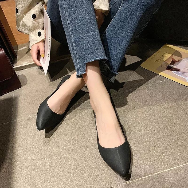 夏季不闷脚舒适防滑懒人鞋,平底鞋超软防磨脚