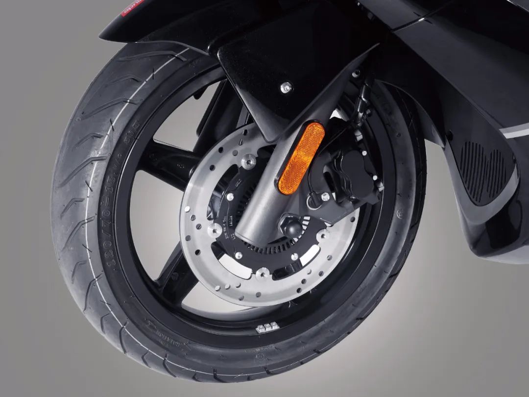 新上市250踏板车,新上市的250踏板车