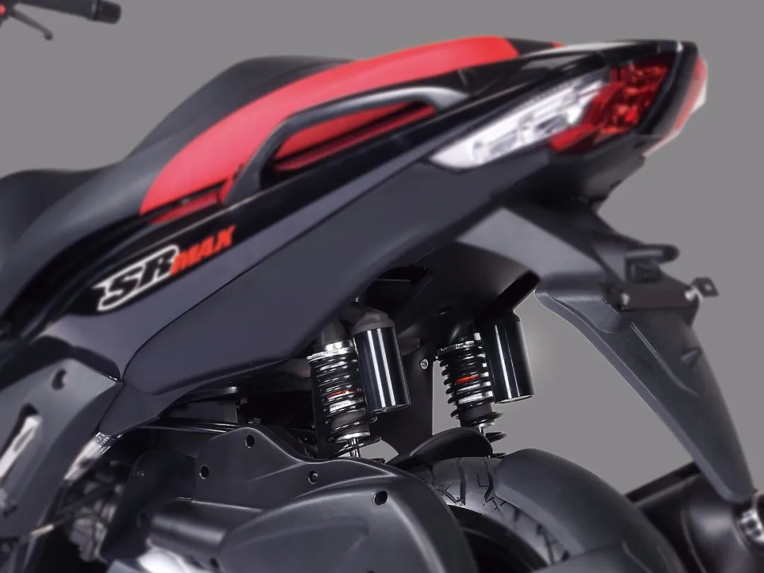 新上市250踏板车,新上市的250踏板车