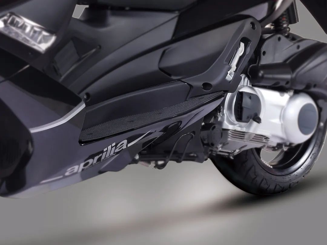 新上市250踏板车,新上市的250踏板车