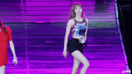 被吹了800遍的刘海打理秘诀来啦,被拉直的刘海怎么恢复