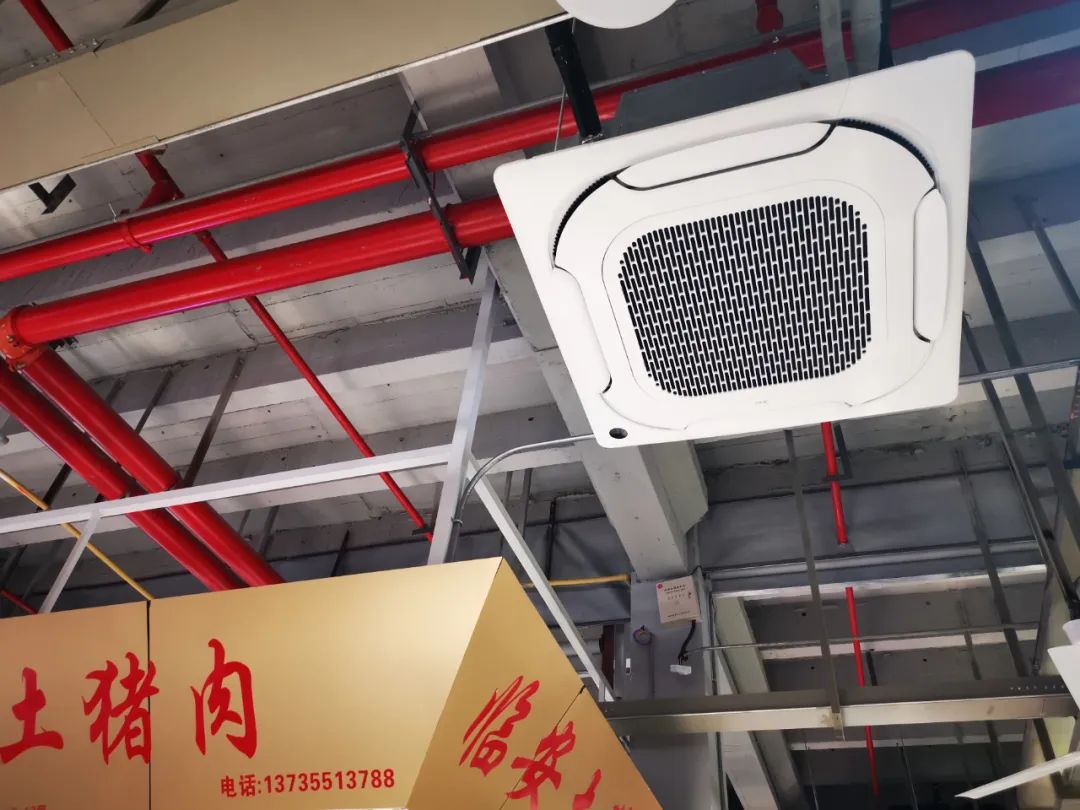 杭州凤起农贸市场的雪景酥鱼,凤起农贸市场李记酥鱼