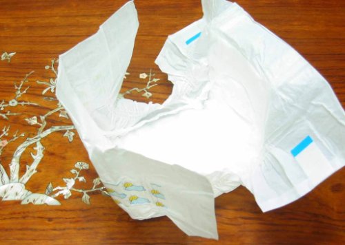 什么样的纸尿裤不合格,什么材质的纸尿裤不合格