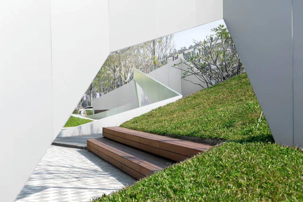 板凳奇葩设计,板凳上面的造型