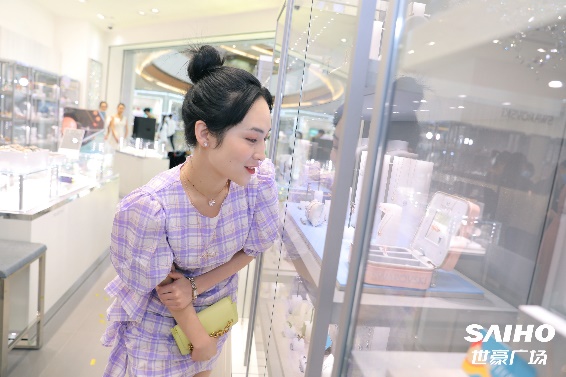 swarovski施华洛世奇优雅简约,swarovski施华洛世奇400块