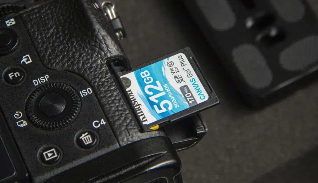 金士顿存储卡评测,金士顿canvasgoplusmicrosd卡